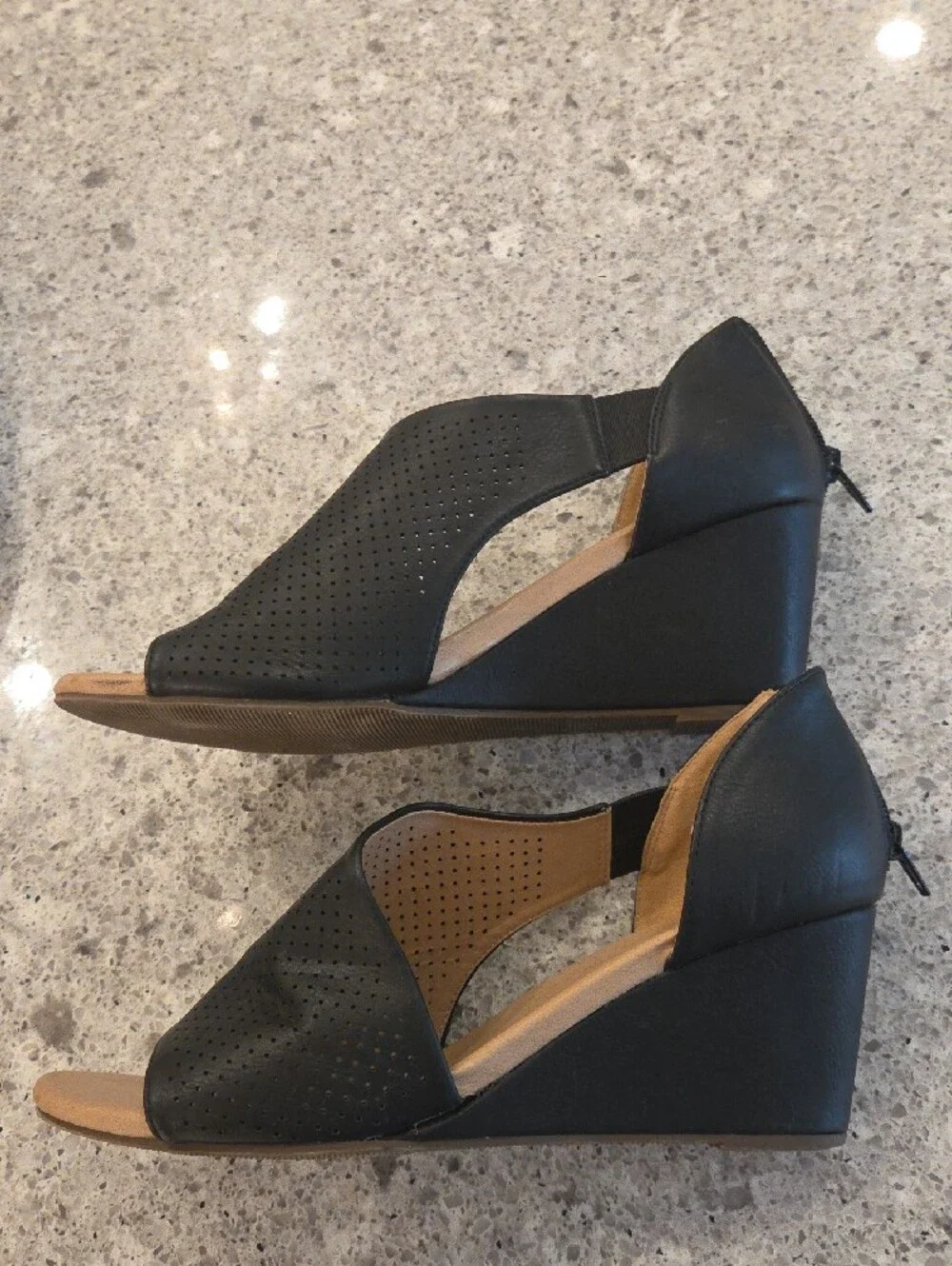 Perforated Black Open-Toe Wedge Sandals - Women's 10 Comfortable Dressy Casual